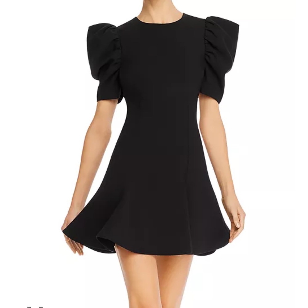 Likely Alia dress - US size 0- puff sleeve and fit and flare make it flirty